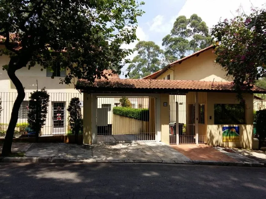 Foto 1 de Casa com 2 Quartos para alugar, 85m² em Parque Ipê, São Paulo