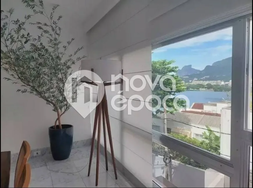 Foto 1 de Apartamento com 3 Quartos à venda, 275m² em Lagoa, Rio de Janeiro