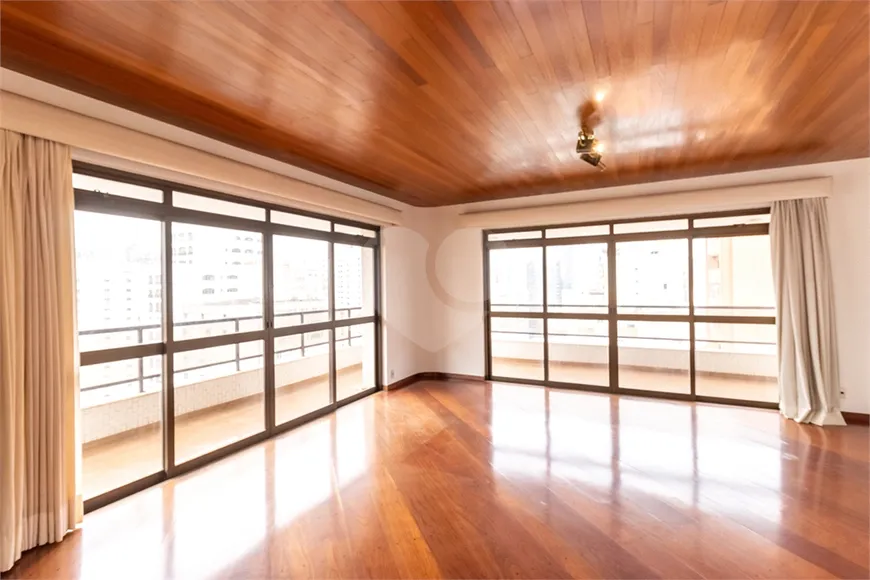 Foto 1 de Apartamento com 4 Quartos à venda, 350m² em Jardim Paulista, São Paulo