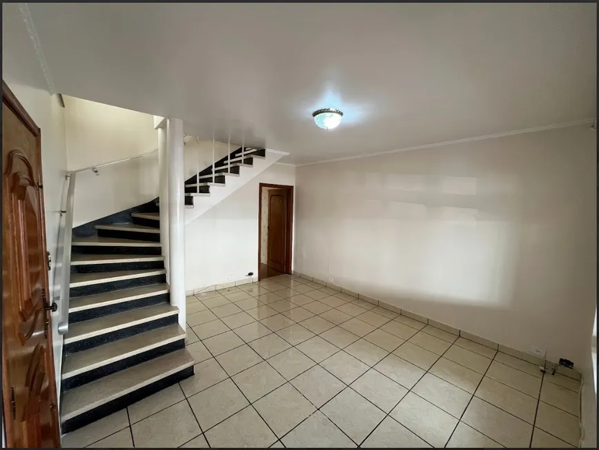 Foto 1 de Casa com 2 Quartos para alugar, 125m² em Brooklin, São Paulo