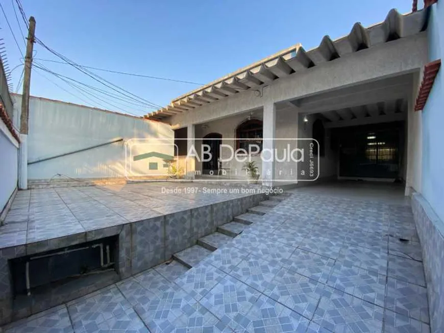 Foto 1 de Casa com 3 Quartos à venda, 165m² em Jardim Sulacap, Rio de Janeiro