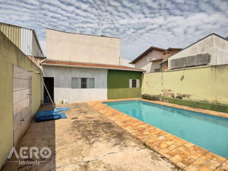 Foto 1 de Casa com 7 Quartos à venda, 391m² em Vila Cardia, Bauru