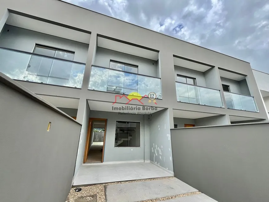 Foto 1 de Casa com 2 Quartos à venda, 75m² em Boehmerwald, Joinville