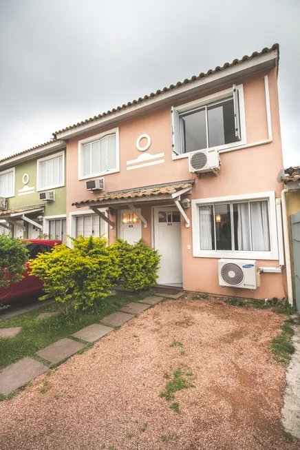 Foto 1 de Casa de Condomínio com 2 Quartos à venda, 76m² em Sarandi, Porto Alegre