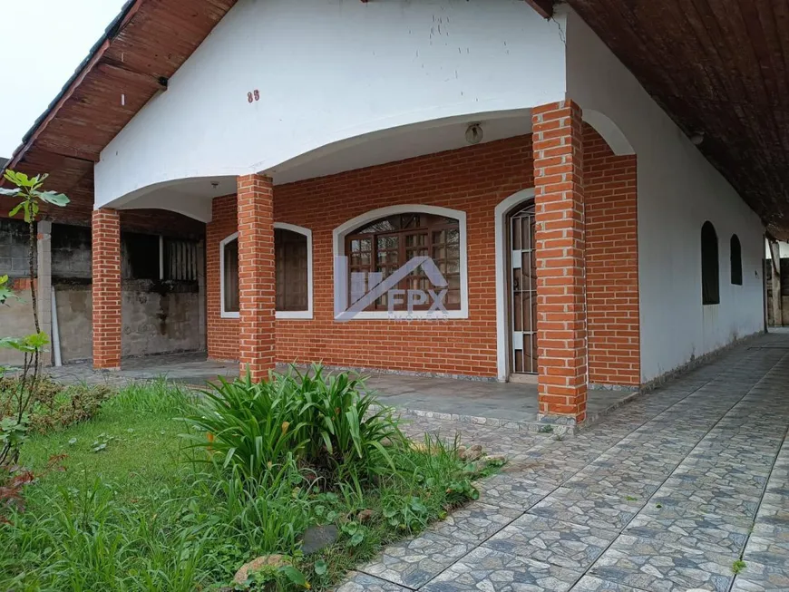 Foto 1 de Casa com 3 Quartos à venda, 115m² em Balneário Raul Cury, Itanhaém