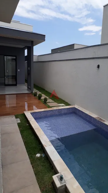 Foto 1 de Casa de Condomínio com 3 Quartos à venda, 161m² em Condominio Terras do Vale, Caçapava