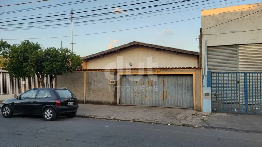 Foto 1 de Casa com 3 Quartos à venda, 220m² em Jardim das Bandeiras, Campinas