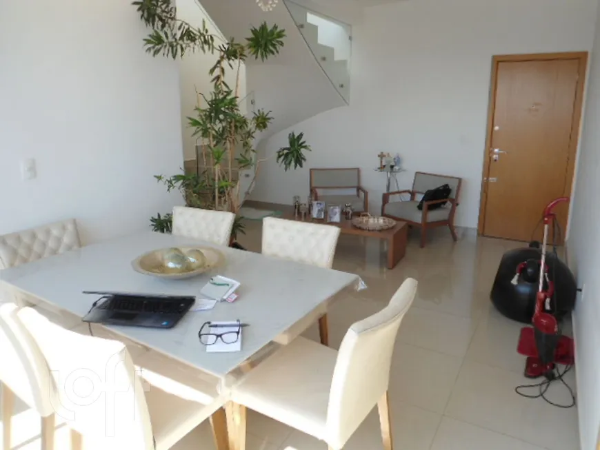 Foto 1 de Apartamento com 5 Quartos à venda, 208m² em Nova Suíssa, Belo Horizonte