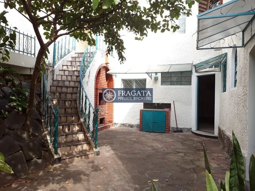 Foto 1 de Casa com 3 Quartos à venda, 330m² em Pacaembu, São Paulo