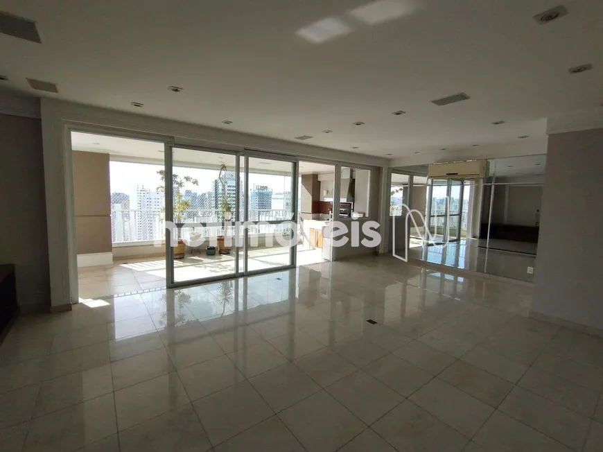Foto 1 de Apartamento com 4 Quartos para alugar, 180m² em Moema, São Paulo