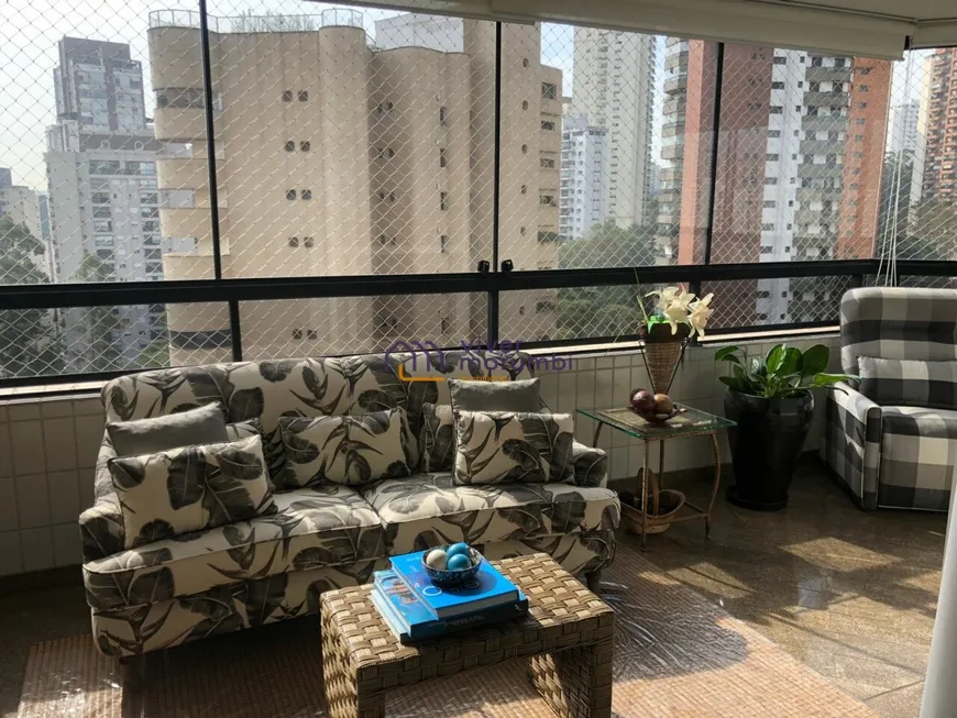 Foto 1 de Apartamento com 4 Quartos para venda ou aluguel, 230m² em Morumbi, São Paulo