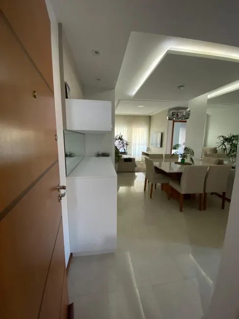Foto 1 de Apartamento com 2 Quartos à venda, 84m² em Itapuã, Vila Velha