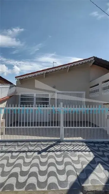 Foto 1 de Casa com 3 Quartos à venda, 82m² em Jardim Imperador, Praia Grande