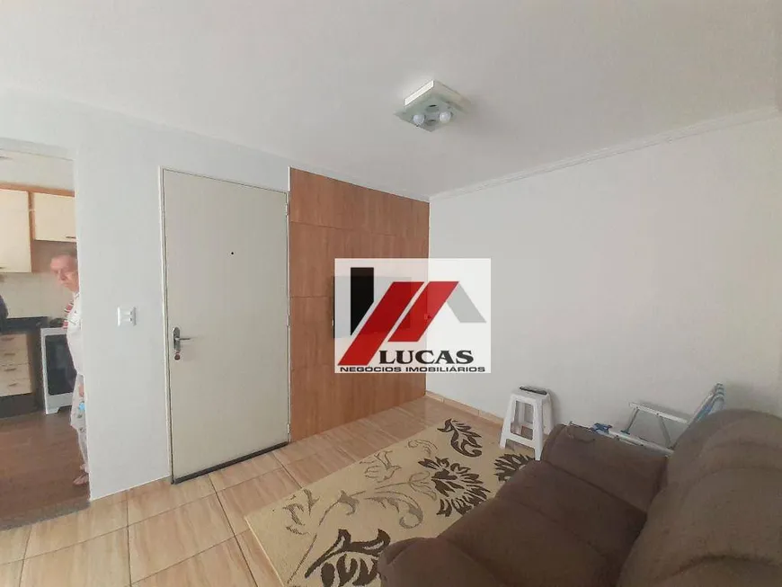 Foto 1 de Apartamento com 2 Quartos à venda, 54m² em Jardim Caiapia, Cotia