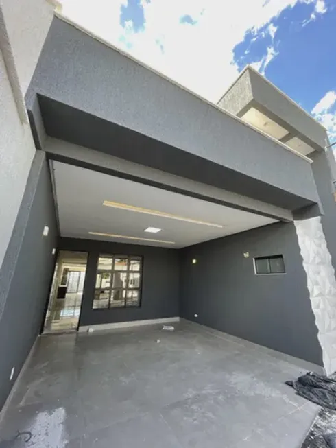 Foto 1 de Casa com 3 Quartos à venda, 158m² em Setor Sudoeste, Goiânia