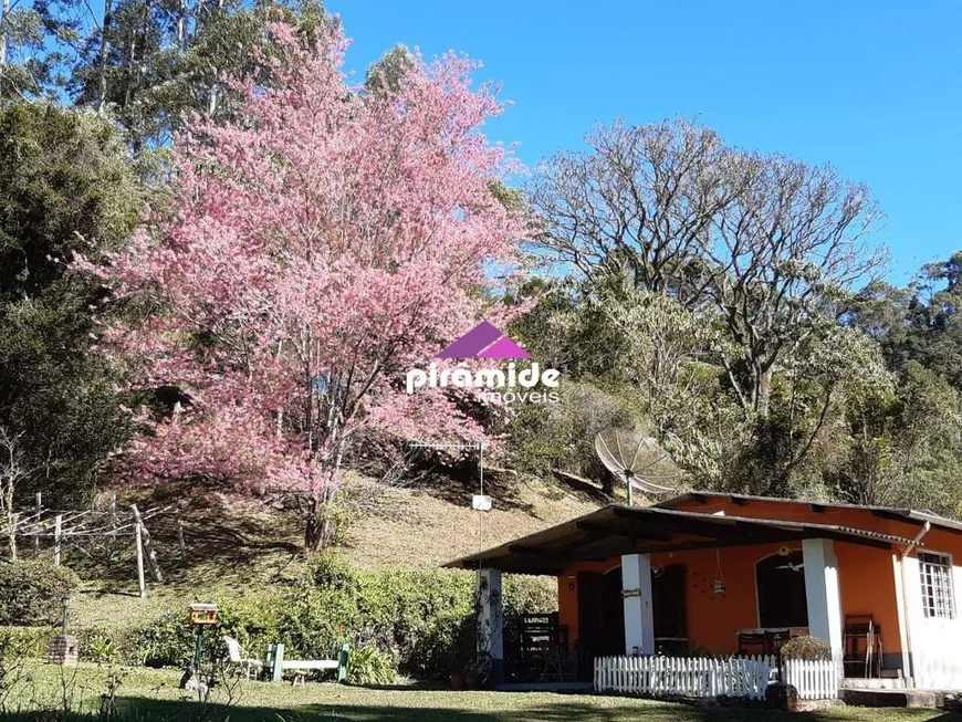 Foto 1 de Fazenda/Sítio com 6 Quartos à venda, 500m² em , 