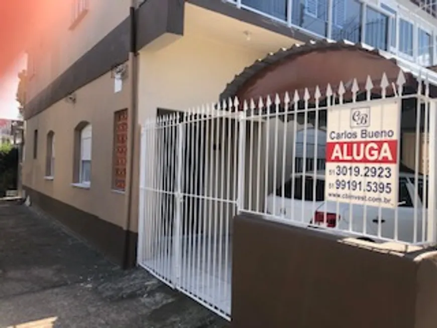 Foto 1 de Casa com 2 Quartos para alugar, 58m² em Santa Maria Goretti, Porto Alegre