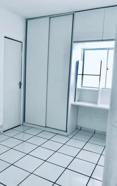 Foto 1 de Apartamento com 2 Quartos à venda, 57m² em Uruguai, Teresina