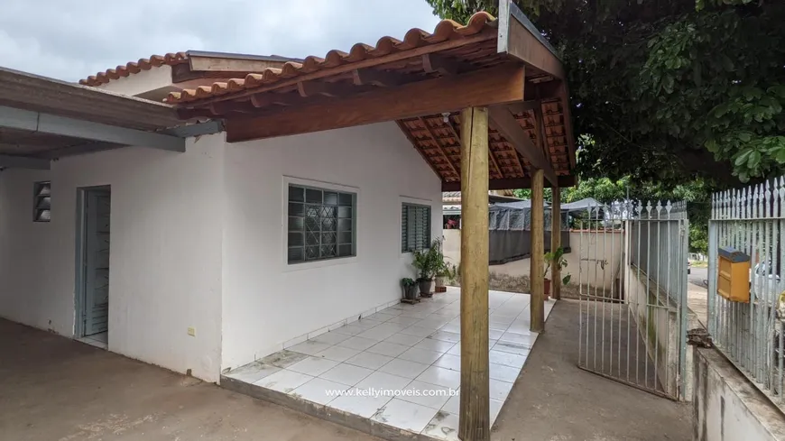 Foto 1 de Casa com 3 Quartos à venda, 252m² em Jardim Sumaré, Presidente Prudente