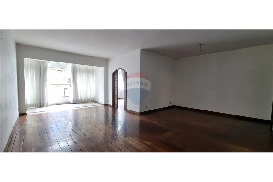 Foto 1 de Apartamento com 4 Quartos à venda, 152m² em Copacabana, Rio de Janeiro