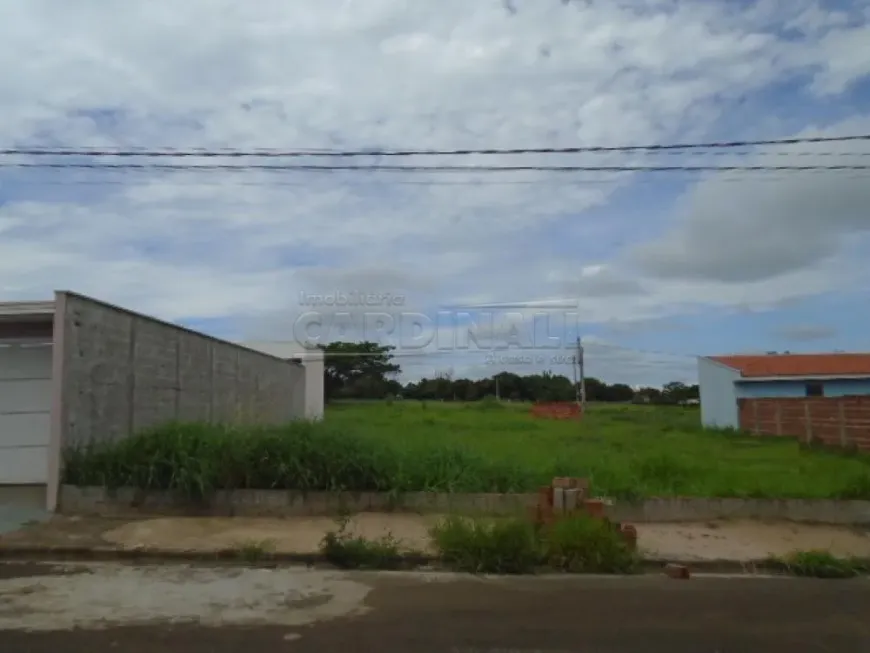 Foto 1 de Lote/Terreno à venda, 250m² em Jardim Embare, São Carlos