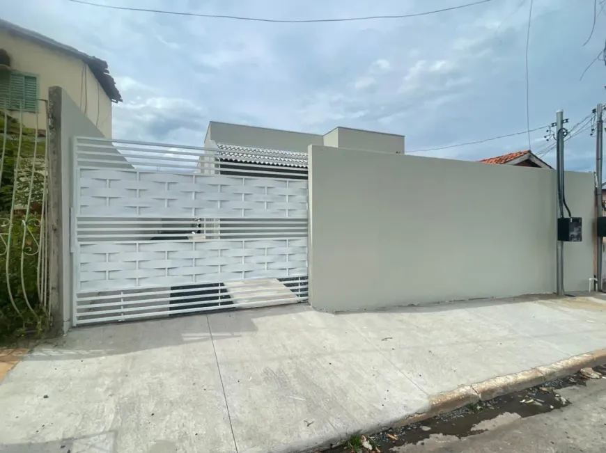 Foto 1 de Casa com 3 Quartos à venda, 70m² em Santa Isabel, Várzea Grande