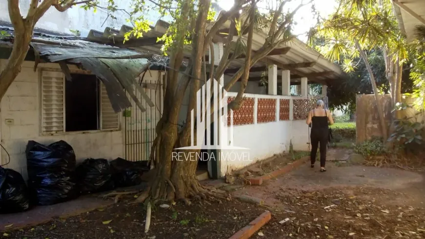 Foto 1 de Casa com 4 Quartos à venda, 200m² em Campo Belo, São Paulo