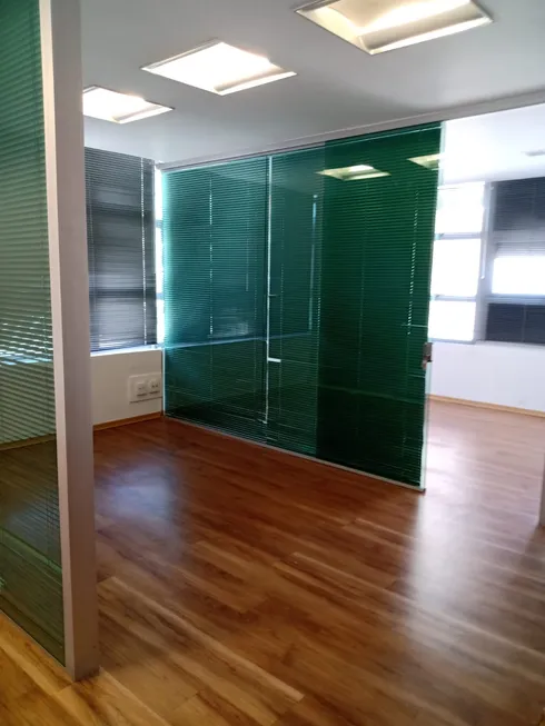 Foto 1 de Sala Comercial para alugar, 60m² em Funcionários, Belo Horizonte