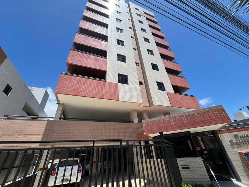 Foto 1 de Apartamento com 3 Quartos à venda, 115m² em Bessa, João Pessoa