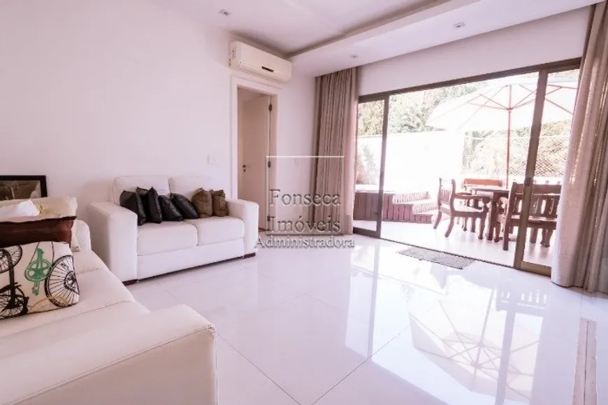 Foto 1 de Apartamento com 3 Quartos à venda, 154m² em Bingen, Petrópolis