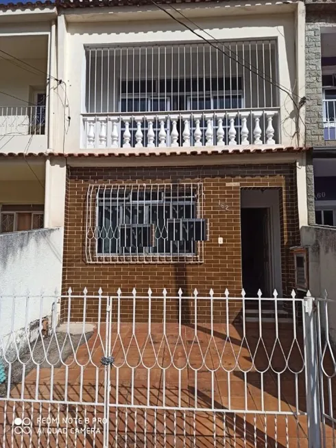 Foto 1 de Casa com 3 Quartos à venda, 126m² em Vila Santa Cecília, Volta Redonda