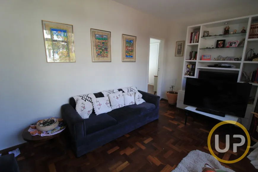 Foto 1 de Apartamento com 3 Quartos à venda, 100m² em Coração Eucarístico, Belo Horizonte