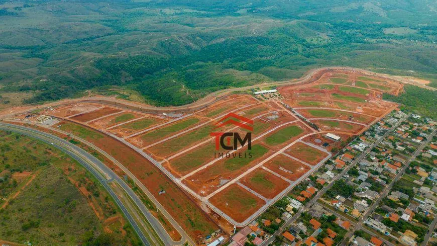 Foto 1 de Lote/Terreno à venda, 681m² em Paranoá, Brasília