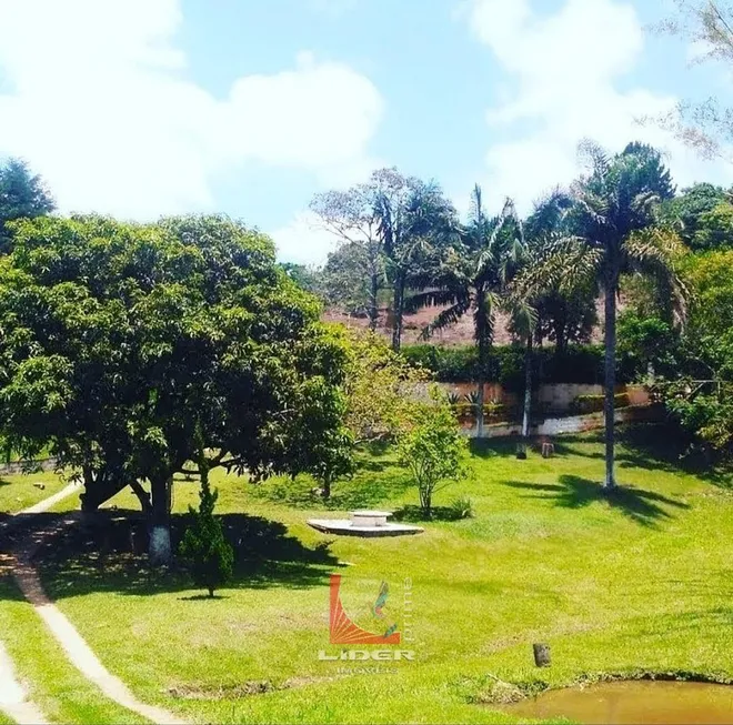 Foto 1 de Fazenda/Sítio com 2 Quartos à venda, 200m² em Jardim Estancia Brasil, Atibaia