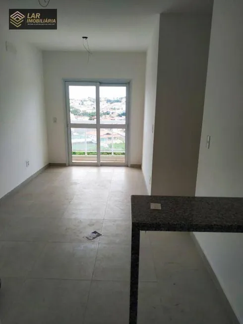 Foto 1 de Apartamento com 2 Quartos para alugar, 54m² em Jardim Sao Vicente, Botucatu