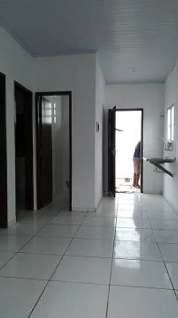 Foto 1 de Casa com 2 Quartos à venda, 70m² em Fazenda Coutos, Salvador