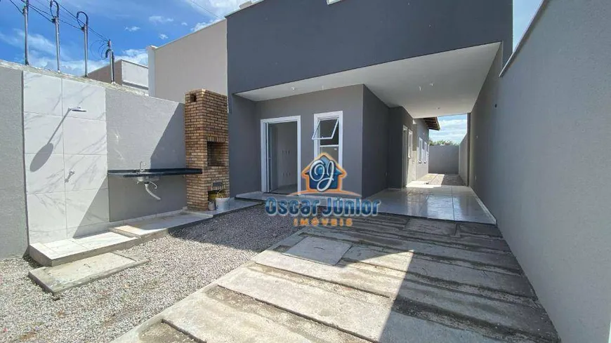 Foto 1 de Casa com 2 Quartos à venda, 85m² em Centro, Itaitinga