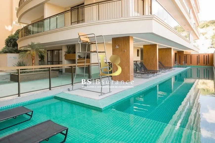 Foto 1 de Apartamento com 3 Quartos à venda, 118m² em Santa Rosa, Niterói