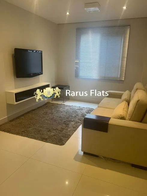 Foto 1 de Flat com 1 Quarto à venda, 38m² em Moema, São Paulo