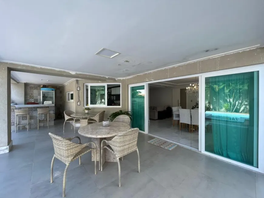 Foto 1 de Casa de Condomínio com 3 Quartos à venda, 280m² em Abrantes, Camaçari
