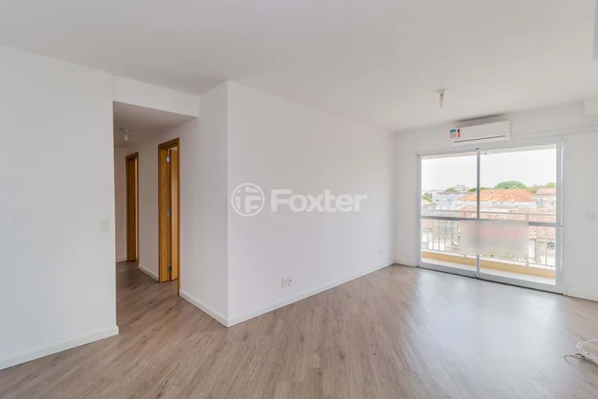 Foto 1 de Apartamento com 3 Quartos à venda, 84m² em Jardim Lindóia, Porto Alegre