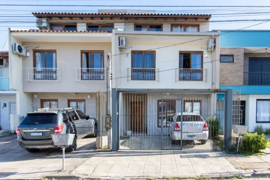 Foto 1 de Casa com 3 Quartos à venda, 139m² em Lagos de Nova Ipanema, Porto Alegre