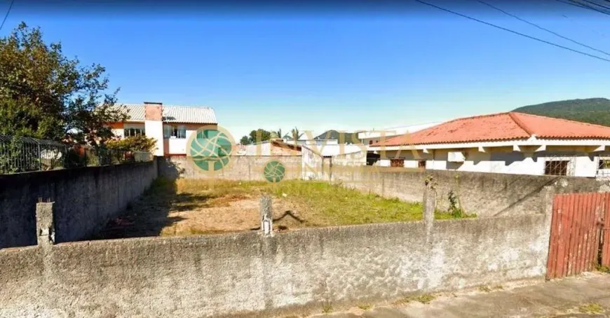 Foto 1 de Lote/Terreno à venda, 352m² em São João do Rio Vermelho, Florianópolis