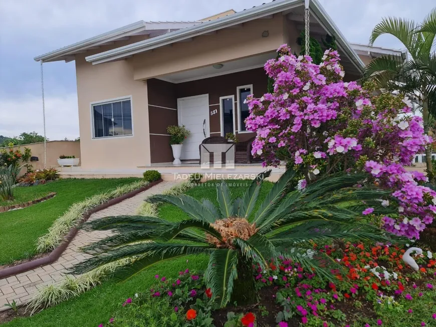 Foto 1 de Casa com 3 Quartos à venda, 150m² em Zimbros, Bombinhas