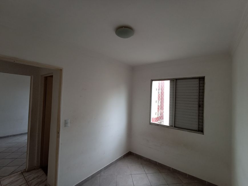 Apartamento na Avenida José Giorgi, 600, Granja Viana em Cotia, por R$  2.350/Mês - Viva Real