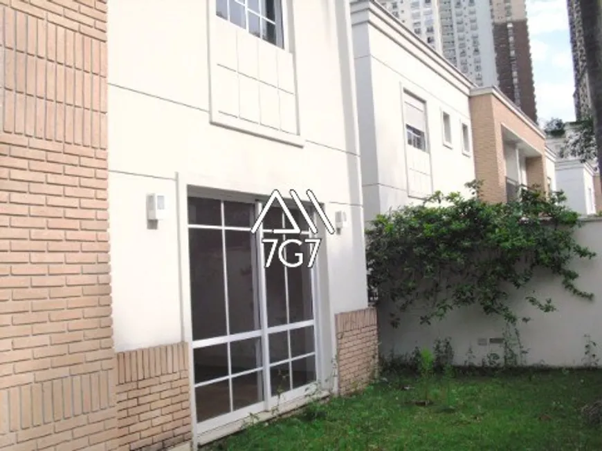 Foto 1 de Casa de Condomínio com 4 Quartos à venda, 300m² em Cidade Jardim, São Paulo