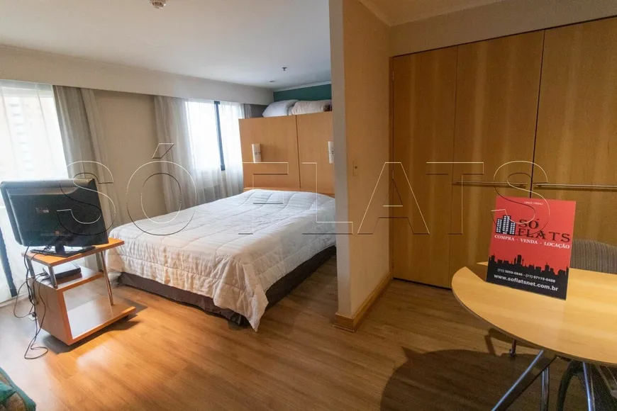 Foto 1 de Apartamento com 1 Quarto para alugar, 33m² em Moema, São Paulo