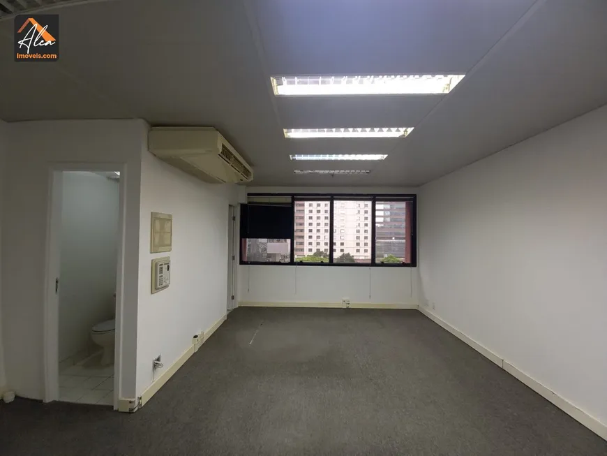 Foto 1 de Sala Comercial à venda, 30m² em Vila Olímpia, São Paulo