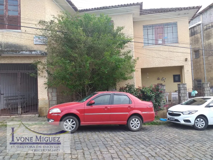 Foto 1 de Casa com 6 Quartos à venda, 218m² em Centro, Miguel Pereira