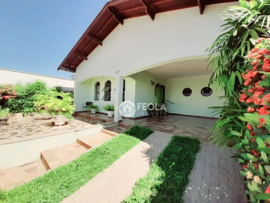 Foto 1 de Casa com 3 Quartos à venda, 200m² em Residencial Furlan, Santa Bárbara D'Oeste